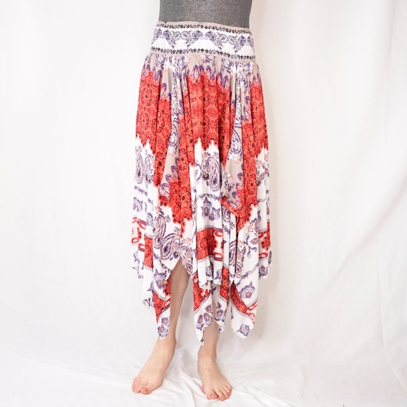 Free People Dresses & Skirts - Free People Roaming Wild Scarf Print Skirt M 0977